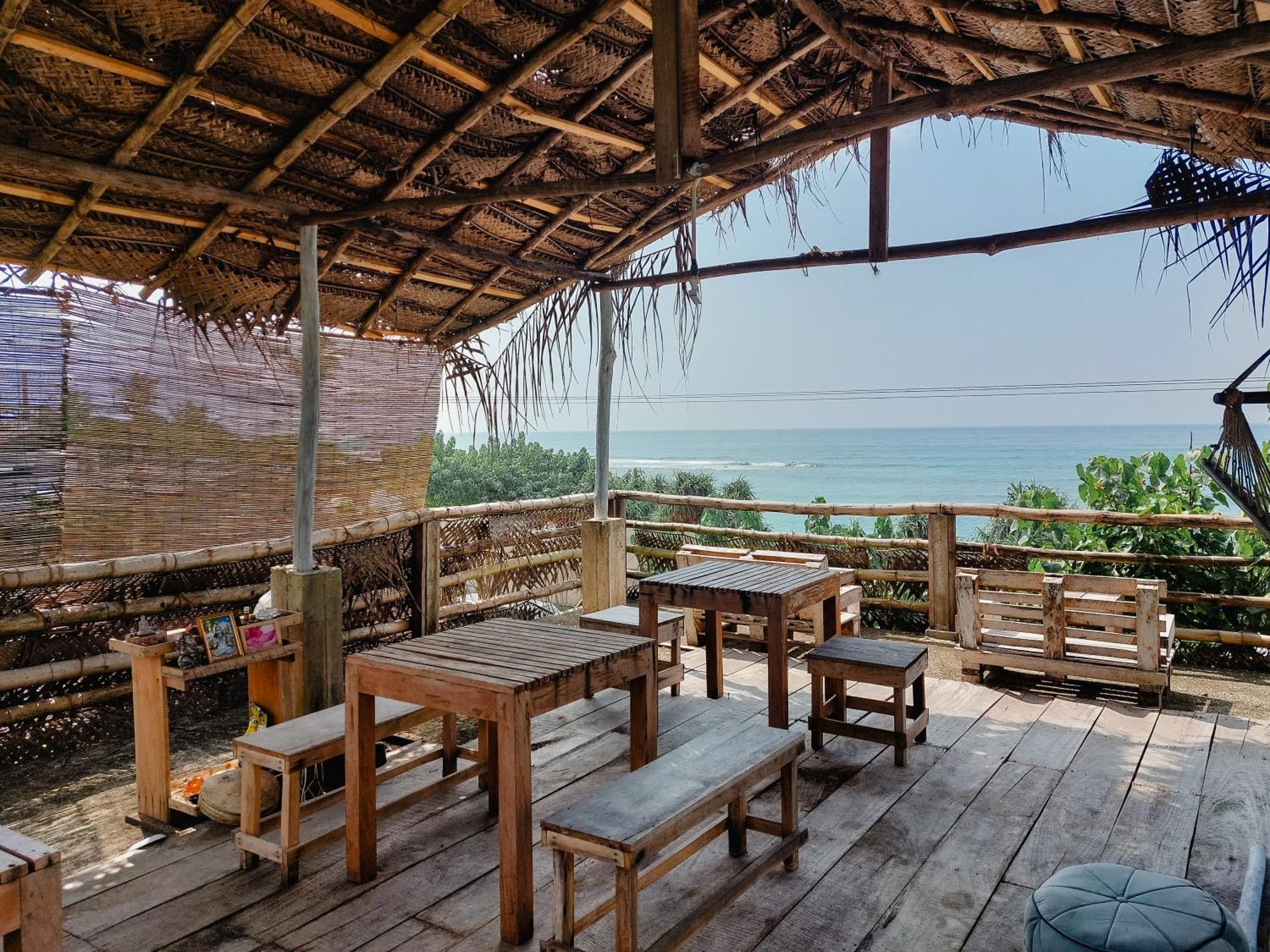 Gaia Ocean Surf Yoga Pansiyon Ahangama Dış mekan fotoğraf
